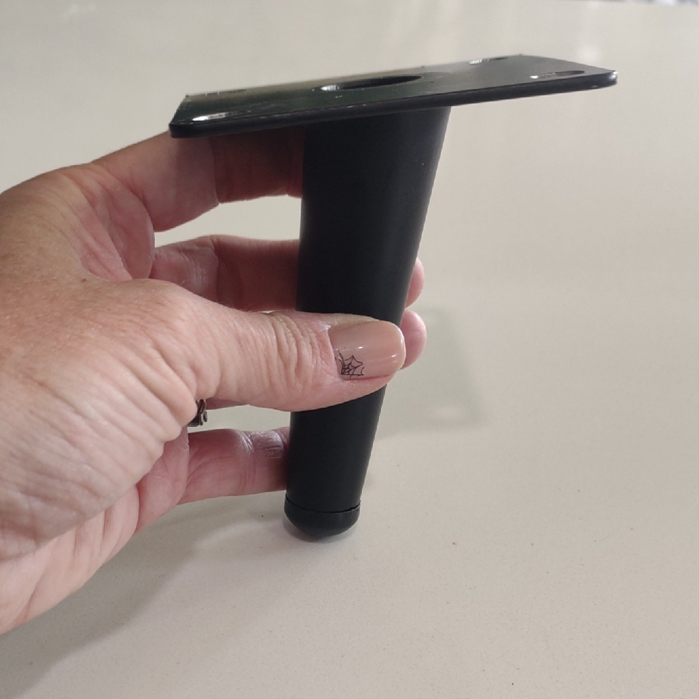 Black Table/Chair Legs (4)